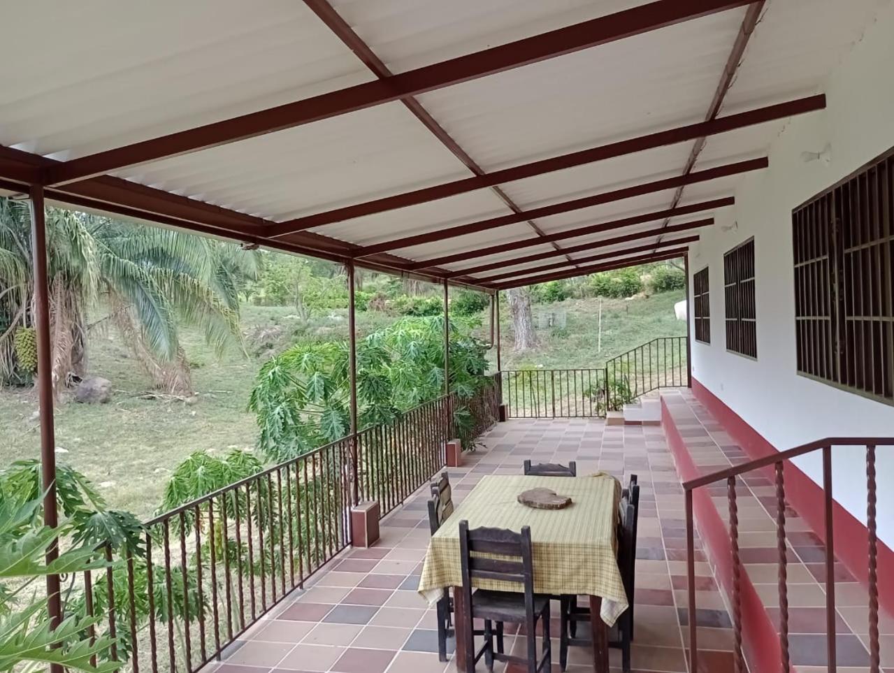 Loma Linda Hotel De Naturaleza La Mesa  Zewnętrze zdjęcie